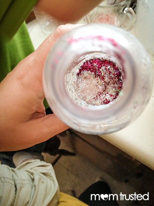 glitter in time-out timer bottles
