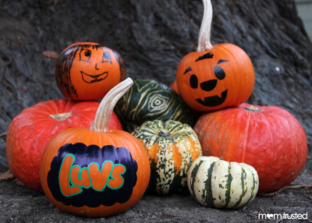 markers to decorate pumpkins