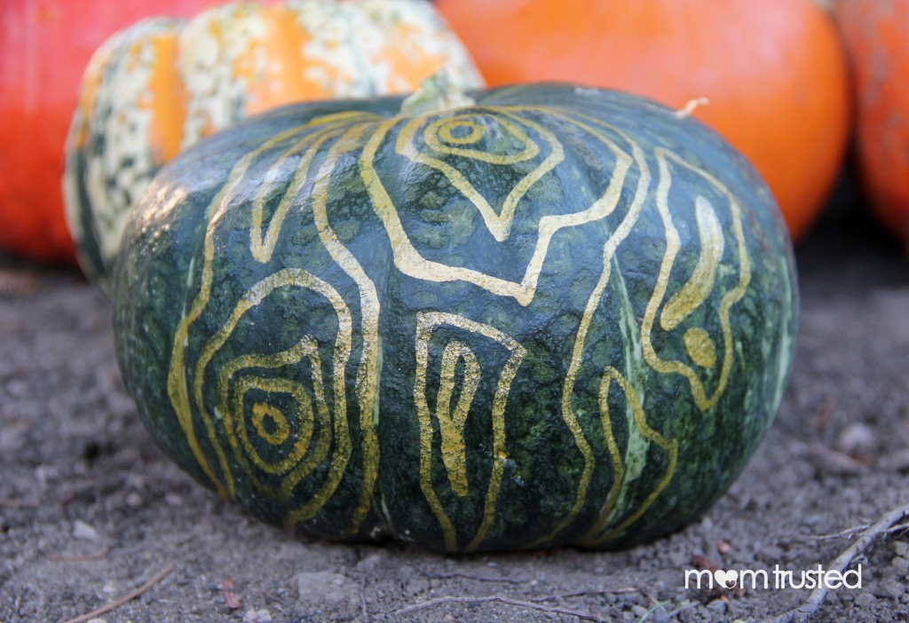 Paint Pen Pumpkins by MomTrusted 4 wm